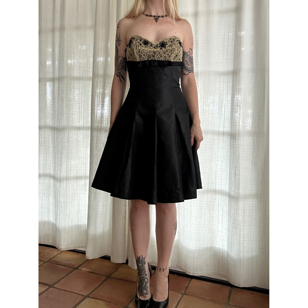 Vintage Betsey Johnson sweetheart neckline drop waist party dress